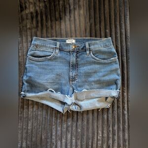 Wrangler Light Blue Baddies Rolled Raw-Hem Denim shorty Shorts EUC